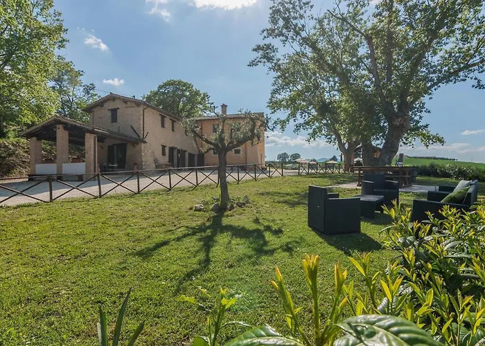 Casale Andrea Willa *